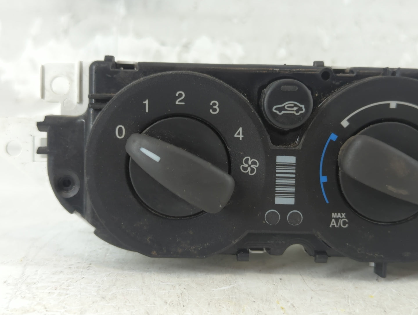 2018 Ford Transit Climate Control Module Temperature AC/Heater Replacement Fits OEM Used Auto Parts - Oemusedautoparts1.com