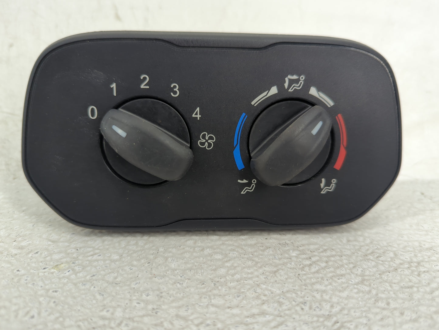 2018 Ford Transit 150 Climate Control Module Temperature AC/Heater Replacement P/N:BK2T19980 BK3T19980 Fits Fits 2016 2017 2