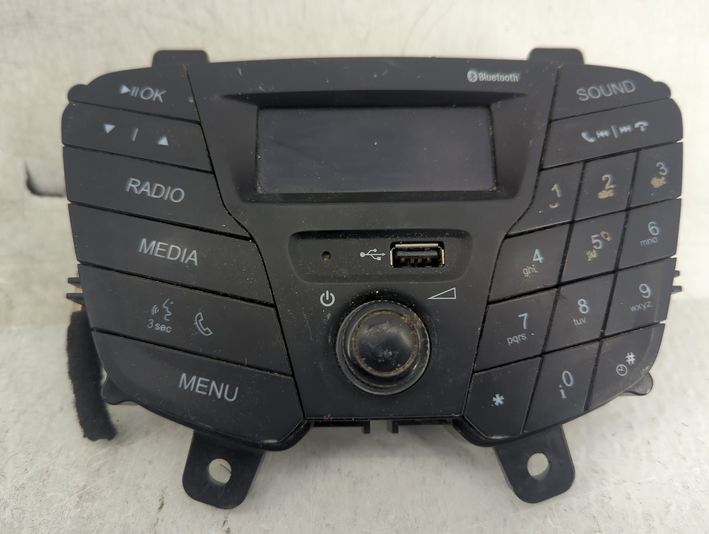 2018 Ford Transit 150 Radio AM FM Cd Player Receiver Replacement Fits Fits 2019 OEM Used Auto Parts - Oemusedautoparts1.com