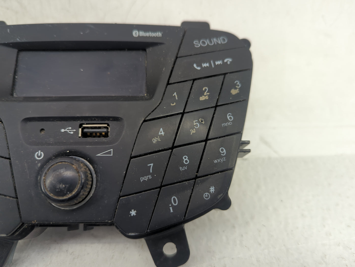 2018 Ford Transit 150 Radio AM FM Cd Player Receiver Replacement Fits Fits 2019 OEM Used Auto Parts - Oemusedautoparts1.com