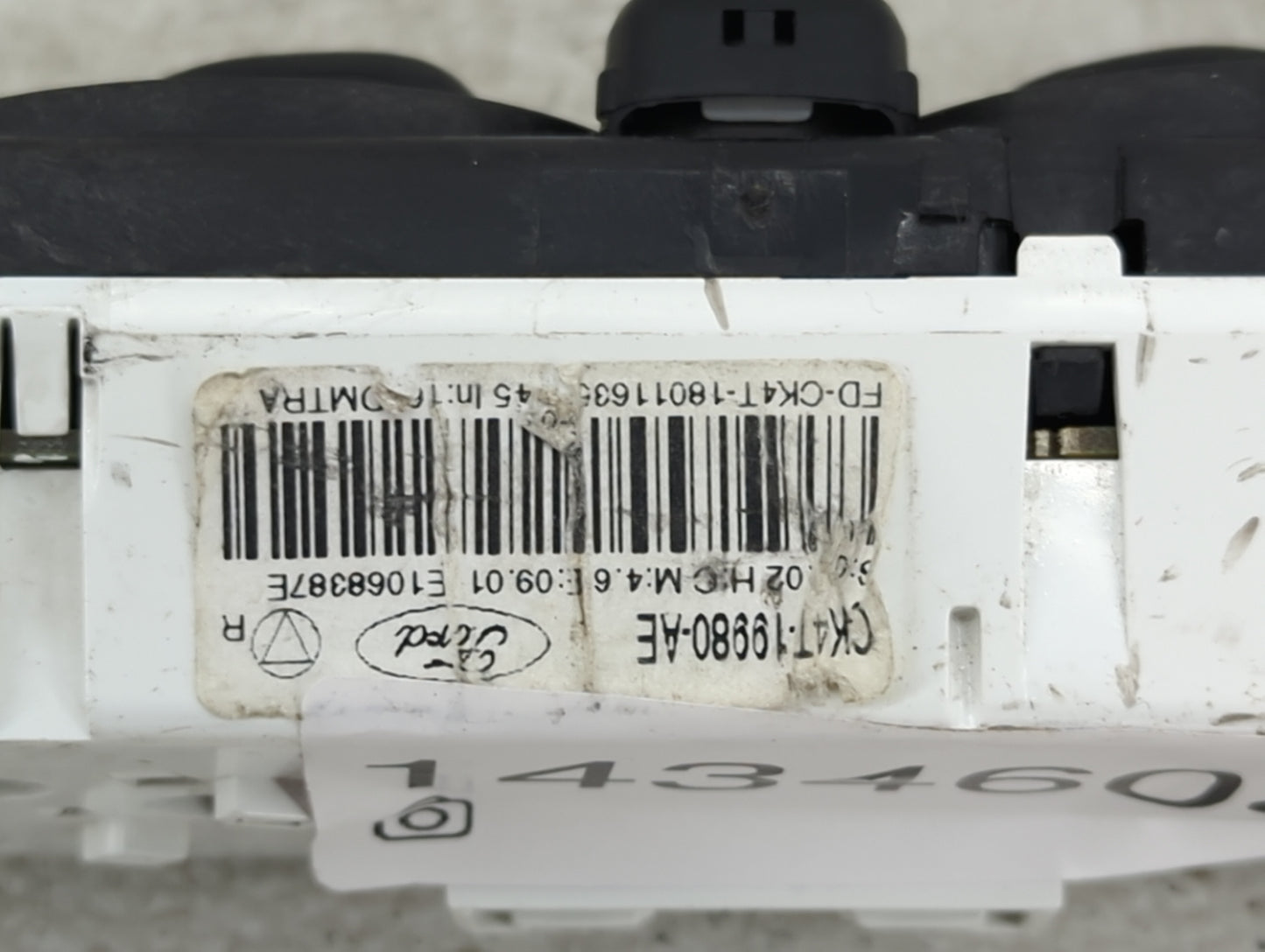 2018 Ford Transit 250 Climate Control Module Temperature AC/Heater Replacement P/N:CK4T-19980-AE Fits Fits 2015 2016 2017 20
