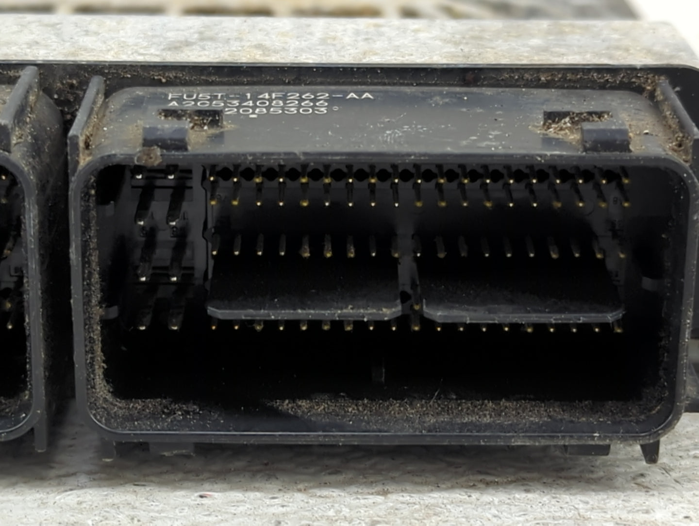 2018 Ford Transit 250 PCM Engine Control Computer ECU ECM PCU OEM P/N:GK4A-12A650-GA FL3A-12B684-BEB Fits Fits 2015 2016 201