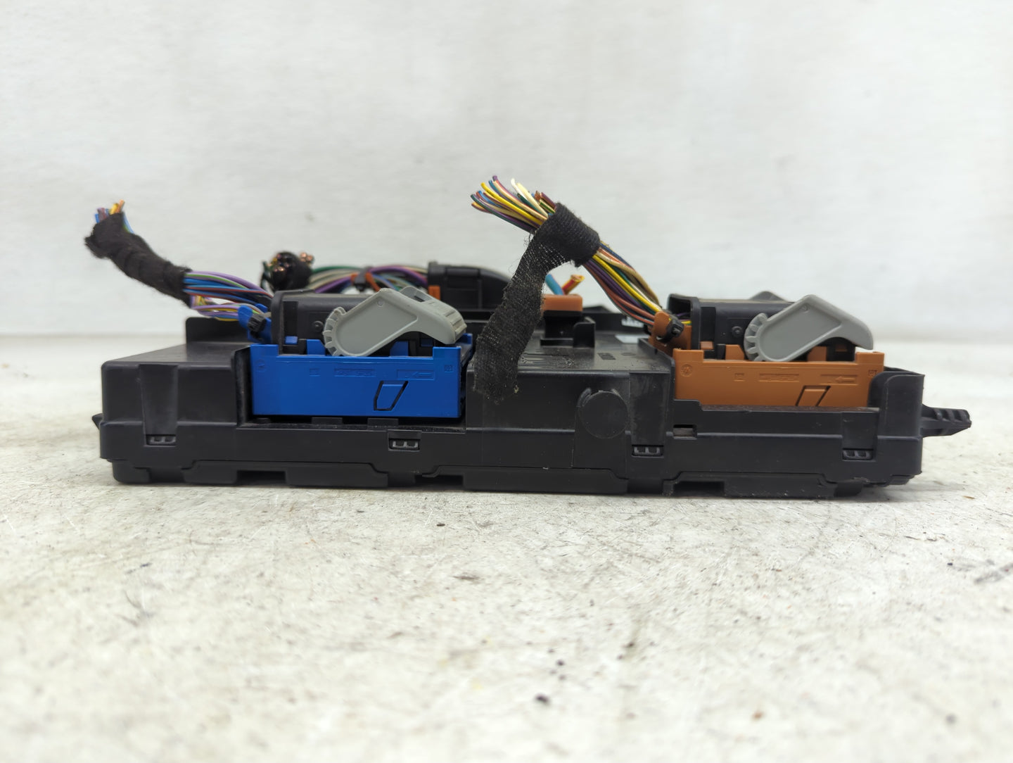 2018 Ford Transit 250 Fusebox Fuse Box Panel Relay Module P/N:JK4T-14B476-CC A2C38895304 Fits Fits 2017 2019 OEM Used Auto P