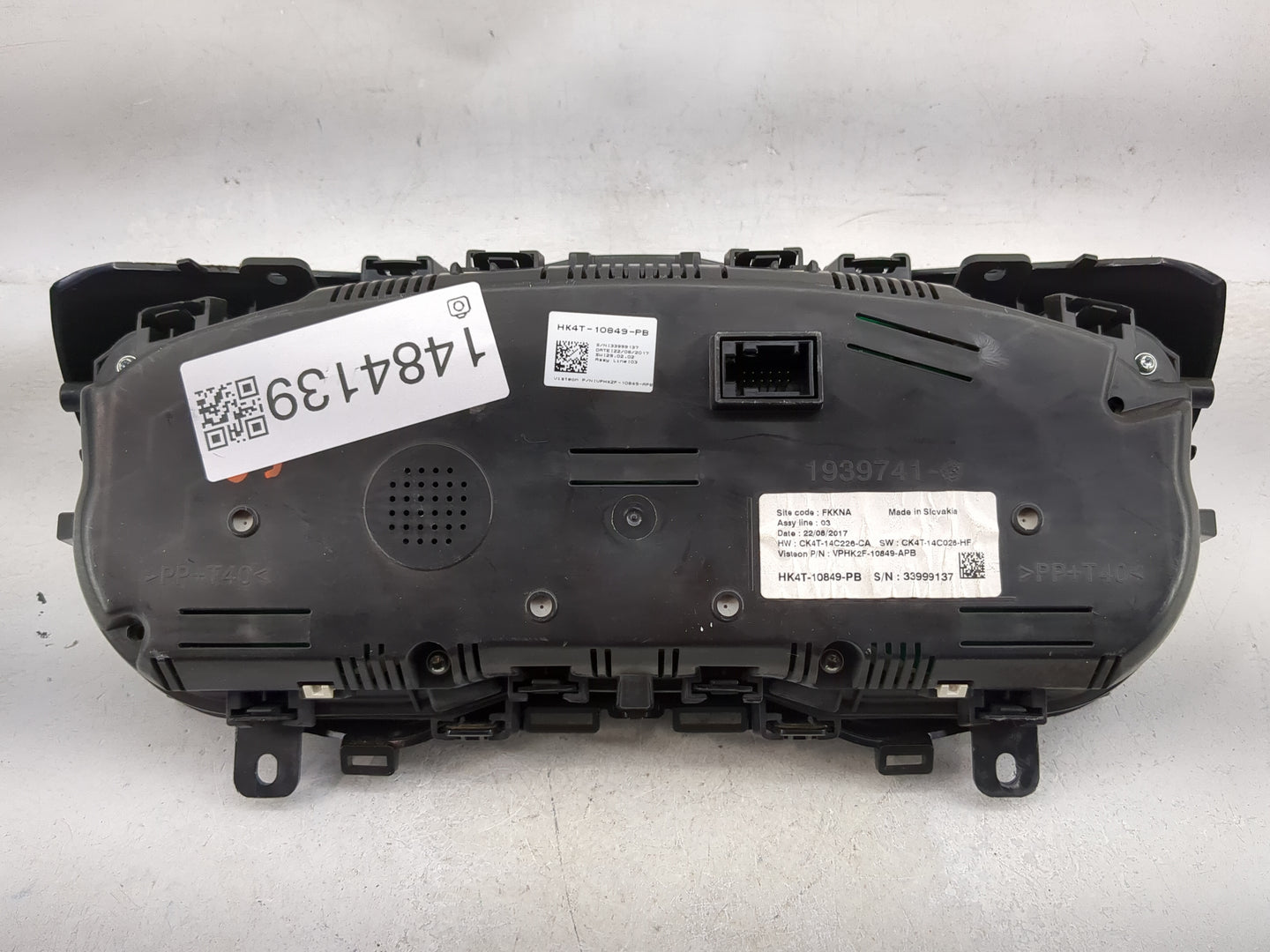 2018 Ford Transit 250 Instrument Cluster Speedometer Gauges P/N:HK4T-10849-PB CK4T-14C226-CA, CK4T-14C028-HF Miles: Fits Fit