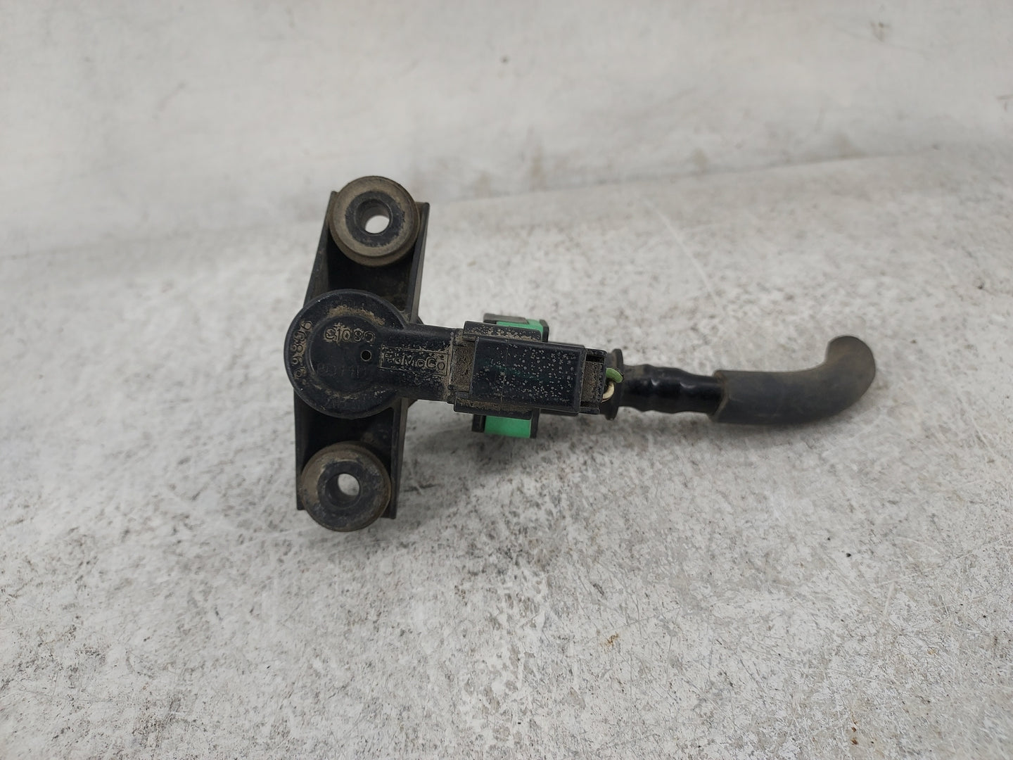 Ford Transit 250 Mass Air Flow Meter Maf 1489943 - Oemusedautoparts1.com
