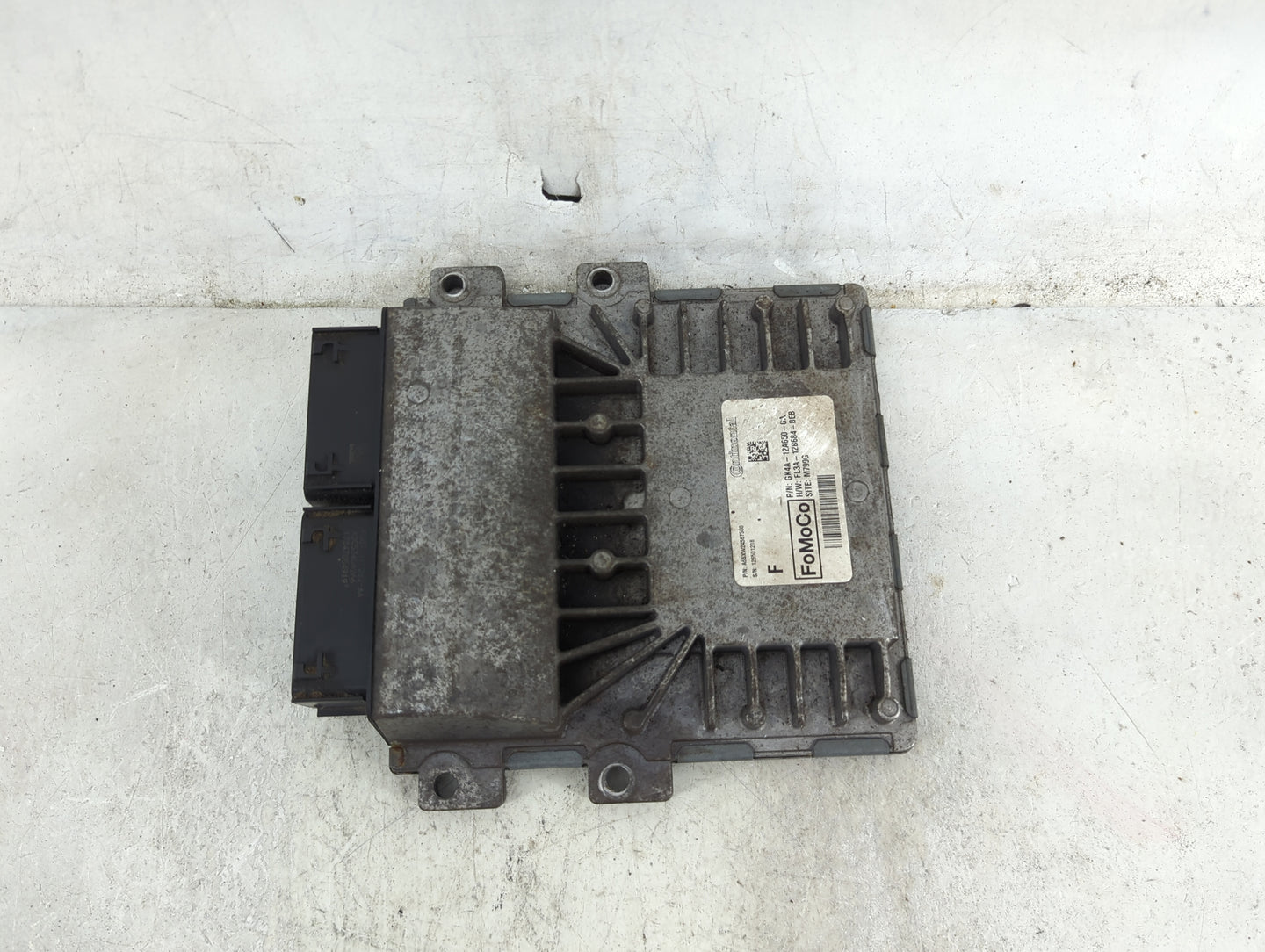 2018 Ford Transit 250 PCM Engine Control Computer ECU ECM PCU OEM P/N:GK4A-12A650-GA FL3A-12B684-BEB Fits Fits 2015 2016 201