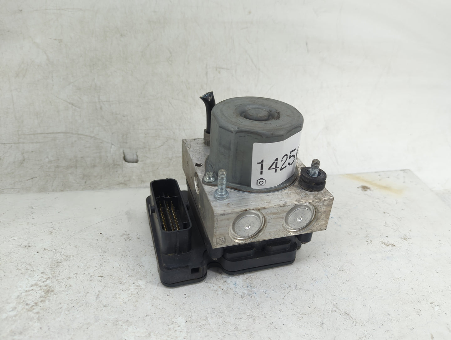 2018 Ford Transit 350 ABS Pump Control Module Replacement P/N:0265956396 0265106581 Fits Fits 2015 2016 2017 2019 OEM Used A