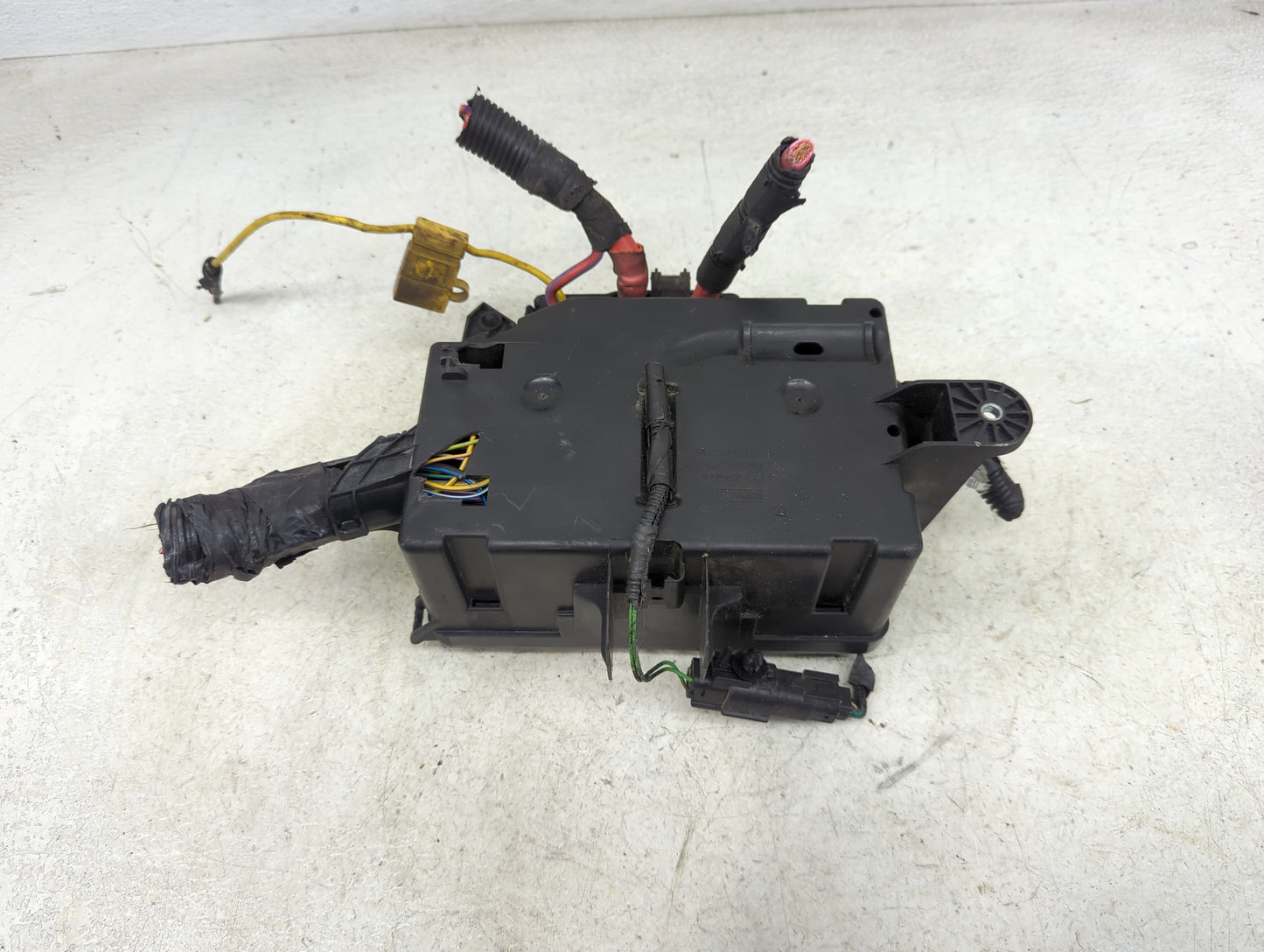 2018 Ford Transit 350 Fusebox Fuse Box Panel Relay Module P/N:BK2T-14B144-AA BK2T-14A175-AA Fits Fits 2017 2019 OEM Used Aut