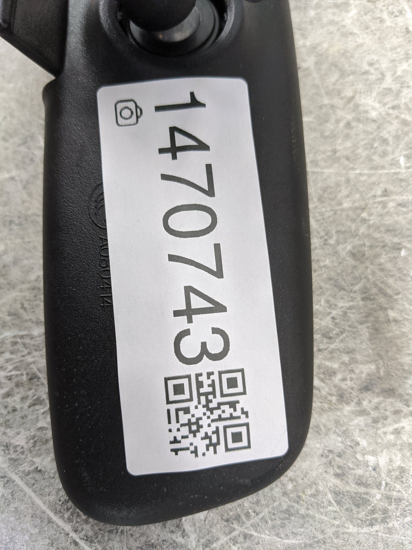 2018 Ford Transit 350 Interior Rear View Mirror Replacement OEM P/N:014276 Fits OEM Used Auto Parts - Oemusedautoparts1.com