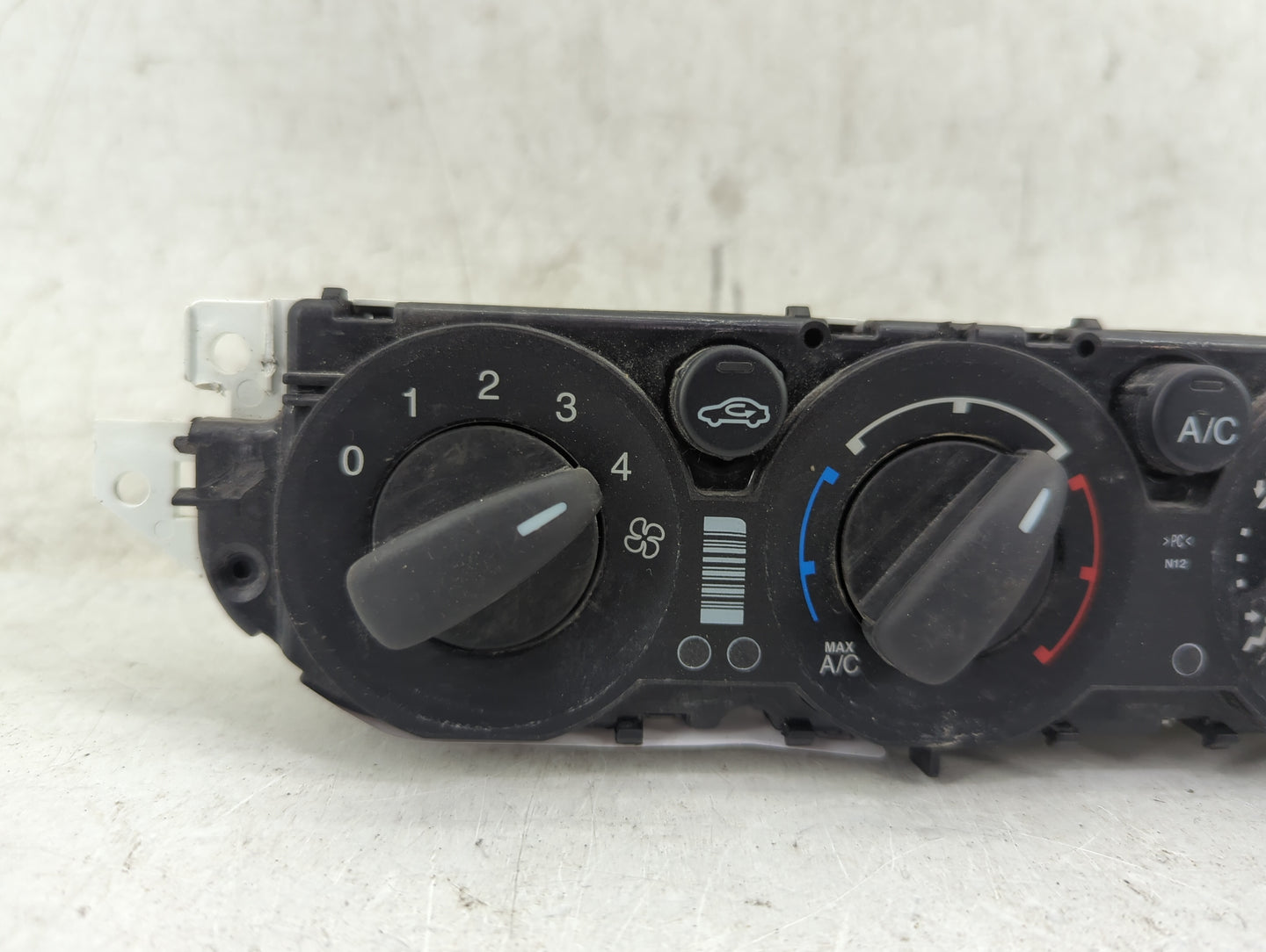 2014-2018 Ford Transit Connect Climate Control Module Temperature AC/Heater Replacement P/N:DT1T 19980 DT1T 18549 Fits OEM U