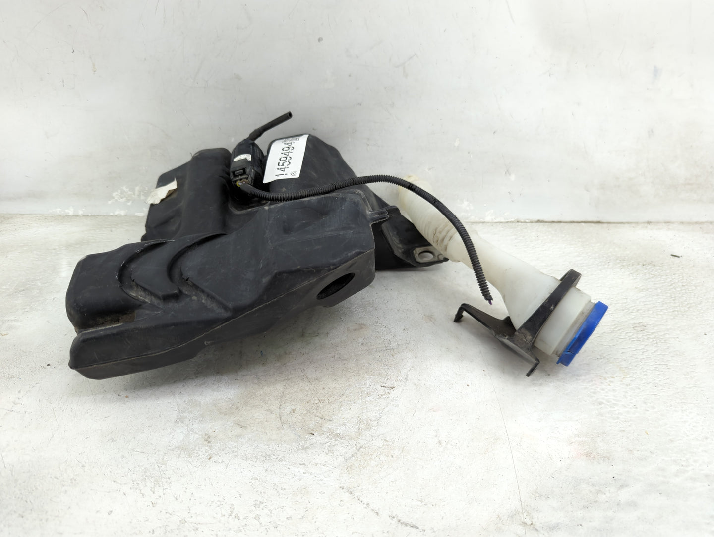 2018 Ford Transit Connect Windshield Washer Fluid Reservoir Bottle Oem - Oemusedautoparts1.com