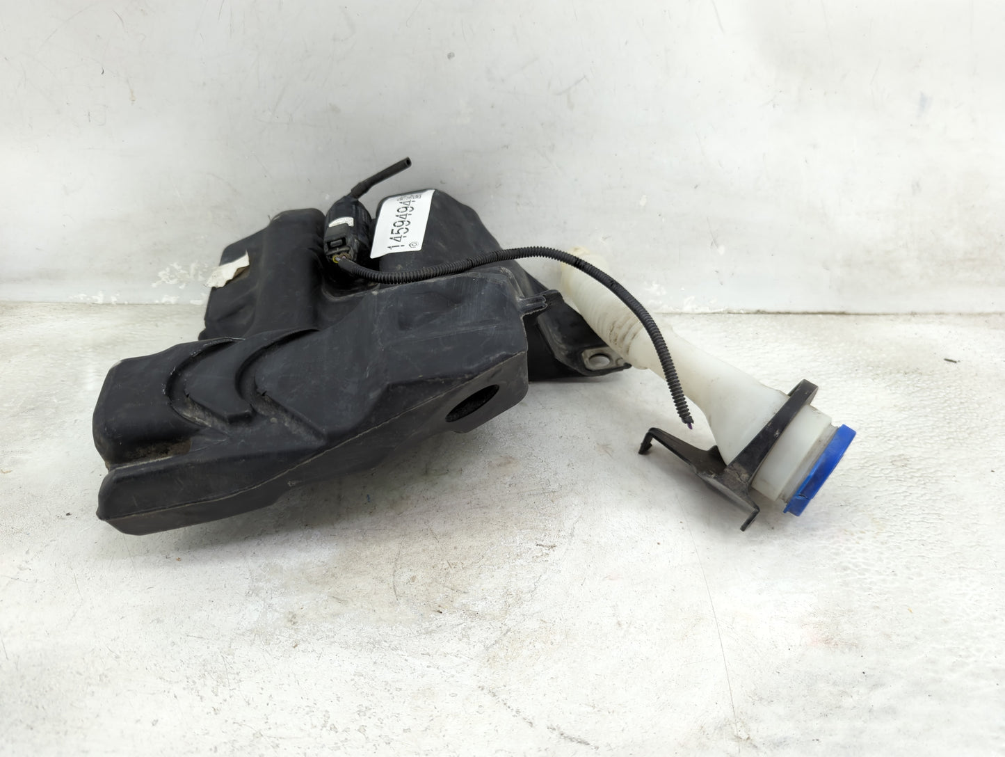 2018 Ford Transit Connect Windshield Washer Fluid Reservoir Bottle Oem - Oemusedautoparts1.com