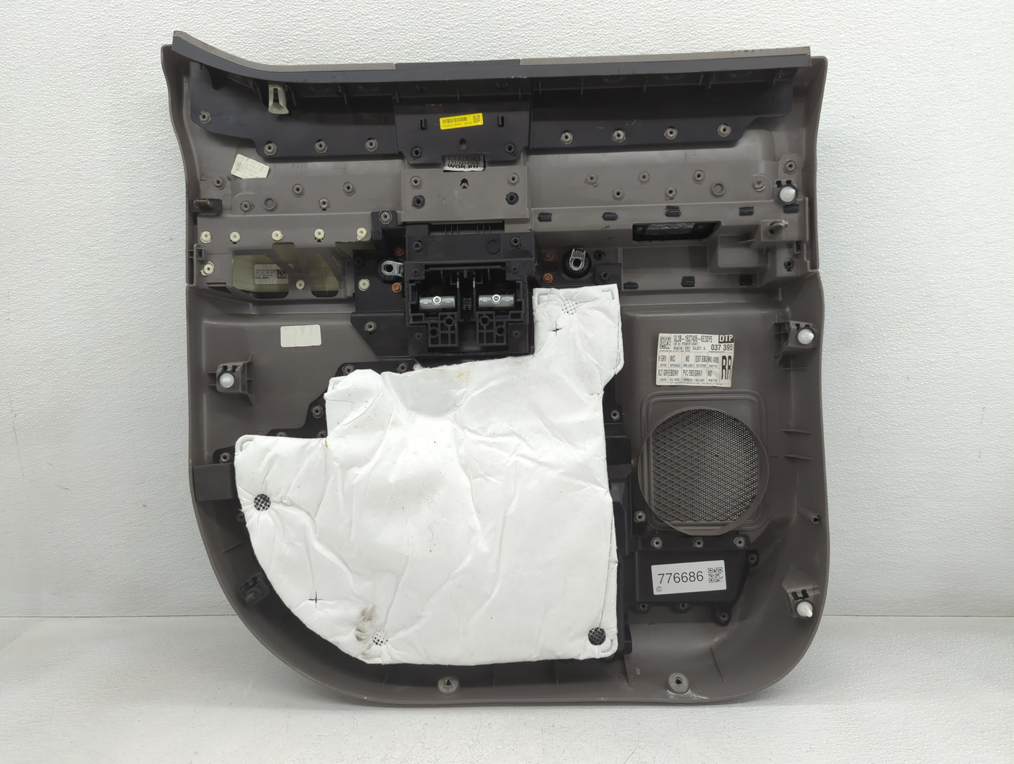 2018 Ford Trucks Ftf150 Front Right Passenger Interior Door Panel Trim - Oemusedautoparts1.com