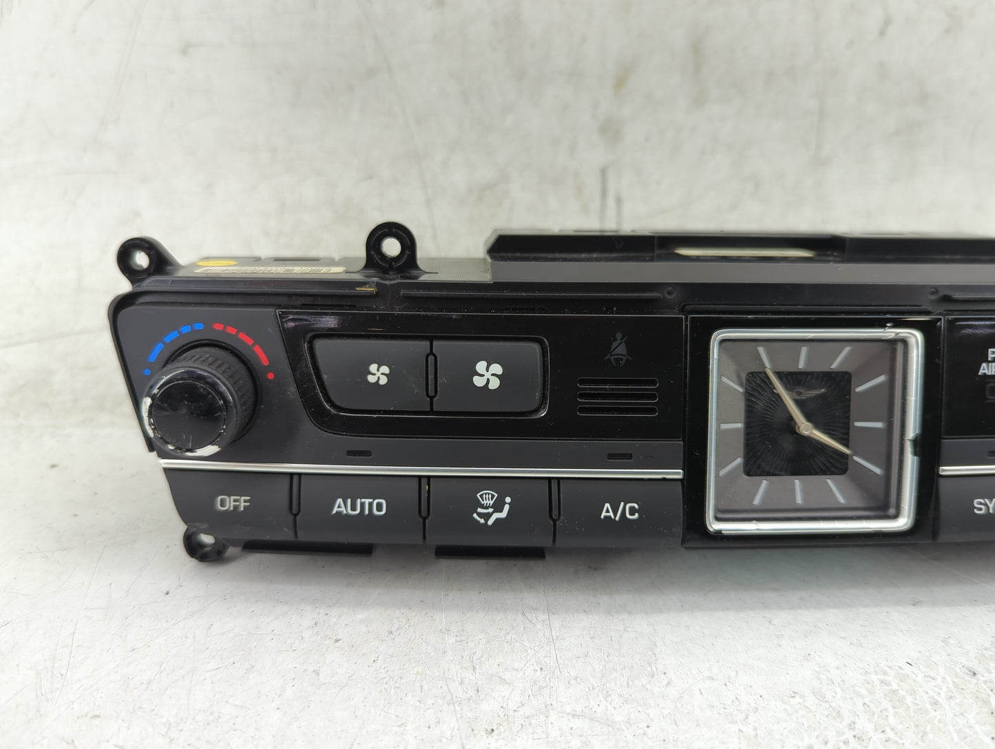 2018-2020 Genesis G80 Climate Control Module Temperature AC/Heater Replacement P/N:97250-B1121 Fits Fits 2018 2019 2020 OEM 