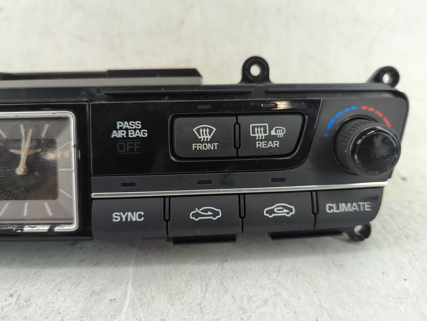2018-2020 Genesis G80 Climate Control Module Temperature AC/Heater Replacement P/N:97250-B1121 Fits Fits 2018 2019 2020 OEM 