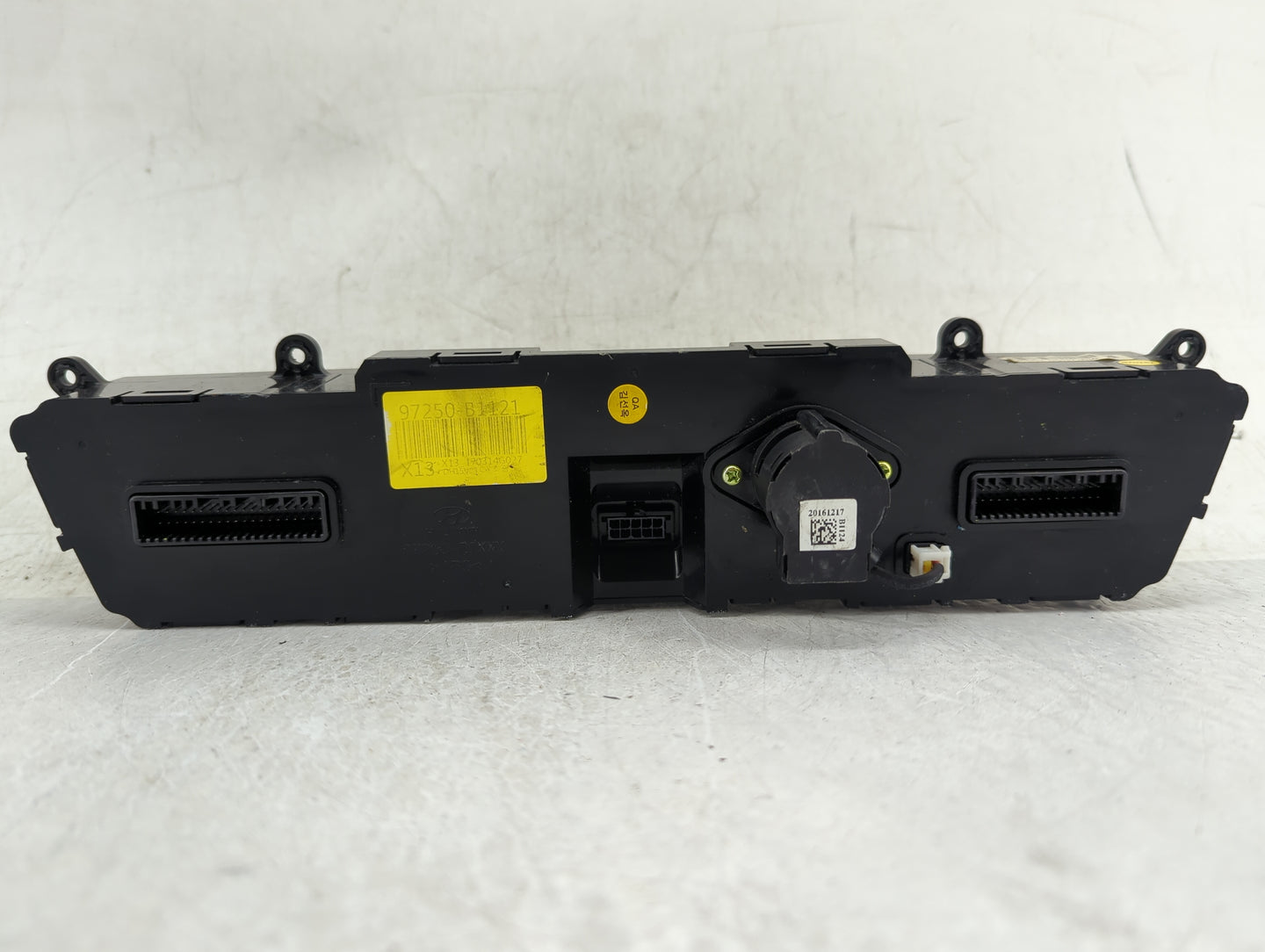 2018-2020 Genesis G80 Climate Control Module Temperature AC/Heater Replacement P/N:97250-B1121 Fits Fits 2018 2019 2020 OEM 