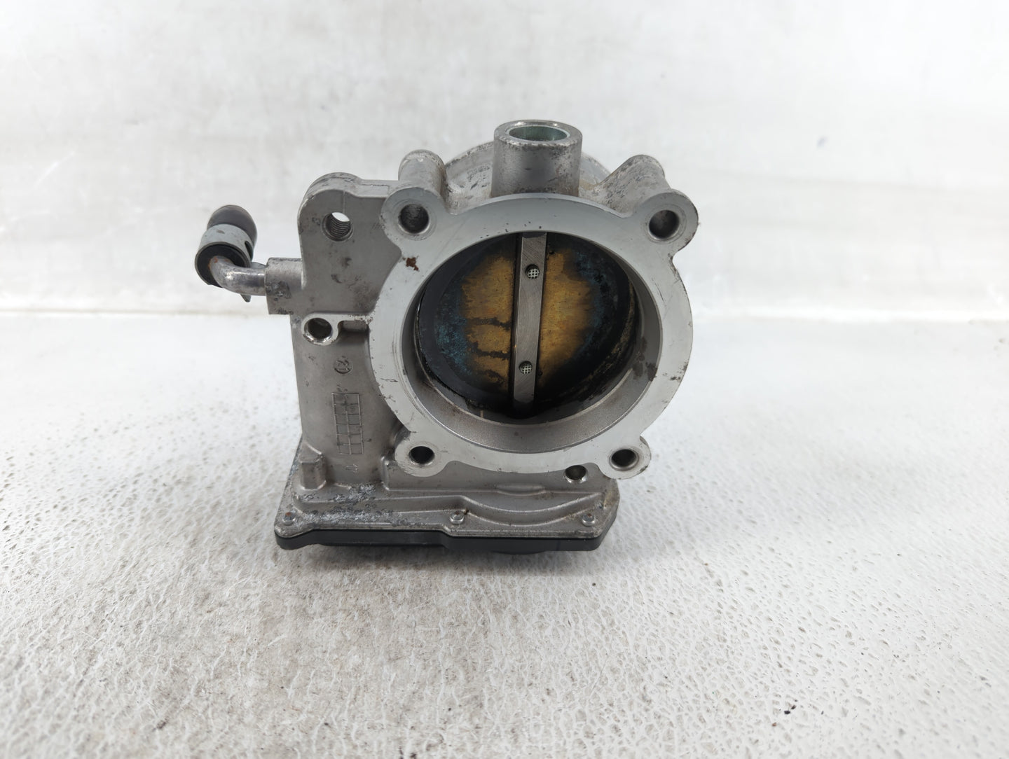 2018-2020 Genesis G80 Throttle Body P/N:35100-3L200 Fits Fits 2018 2019 2020 OEM Used Auto Parts - Oemusedautoparts1.com