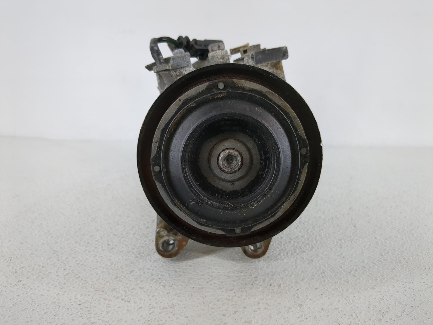 2017-2022 Gmc Acadia Air Conditioning A/c Ac Compressor Oem - Oemusedautoparts1.com