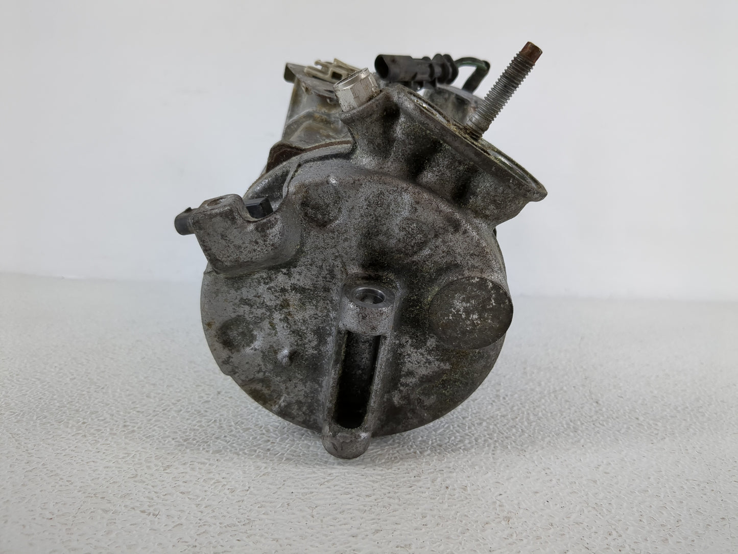 2017-2022 Gmc Acadia Air Conditioning A/c Ac Compressor Oem - Oemusedautoparts1.com