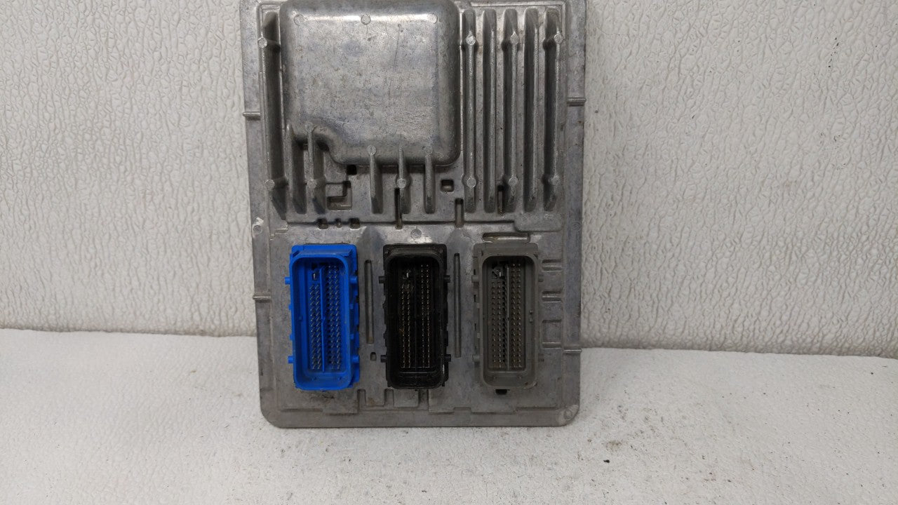 2017-2021 Gmc Acadia PCM Engine Control Computer ECU ECM PCU OEM P/N:12680876 12677677 Fits Fits 2017 2018 2019 2020 2021 20