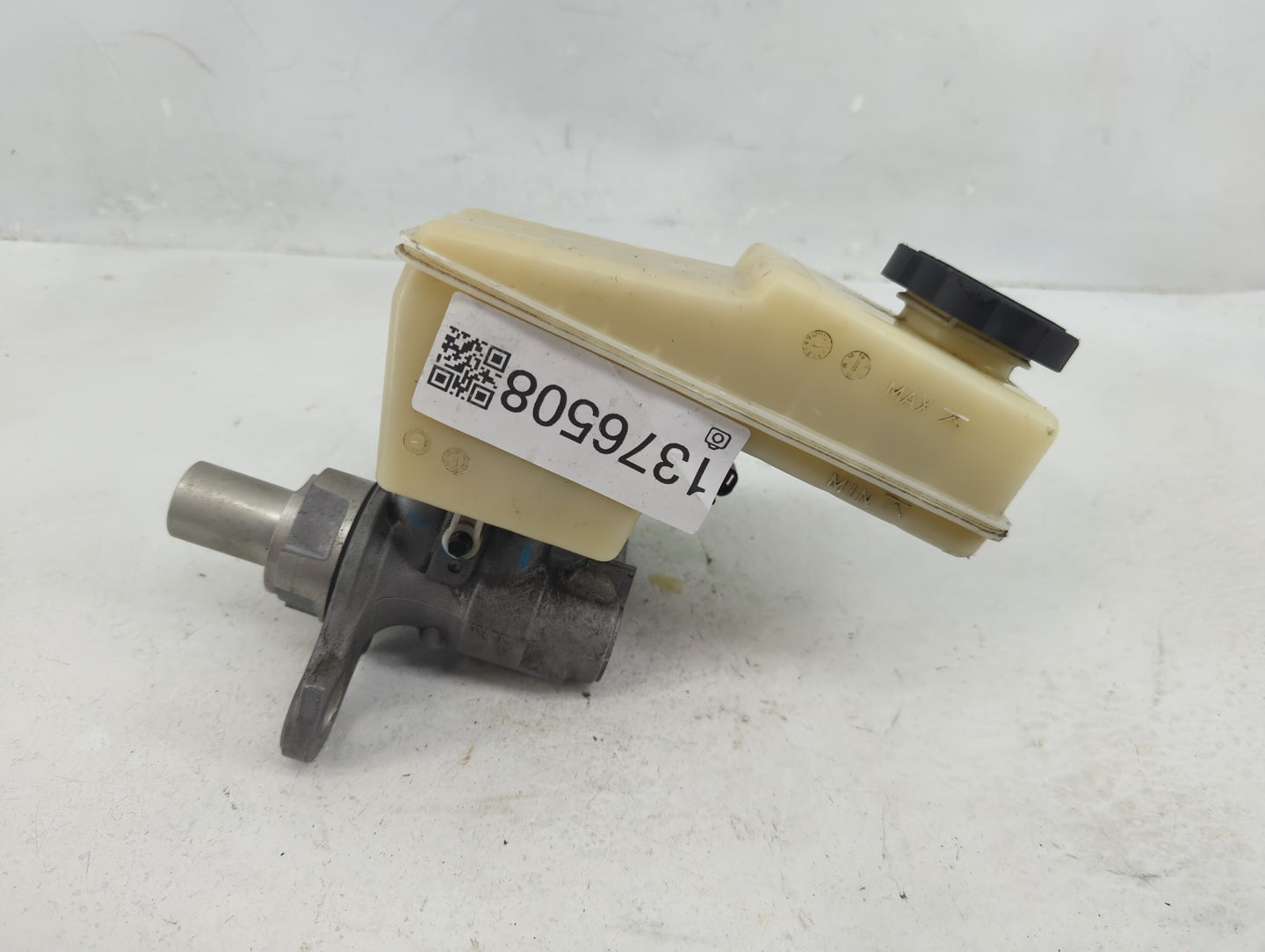 Gmc Acadia Brake Master Cylinder - Oemusedautoparts1.com