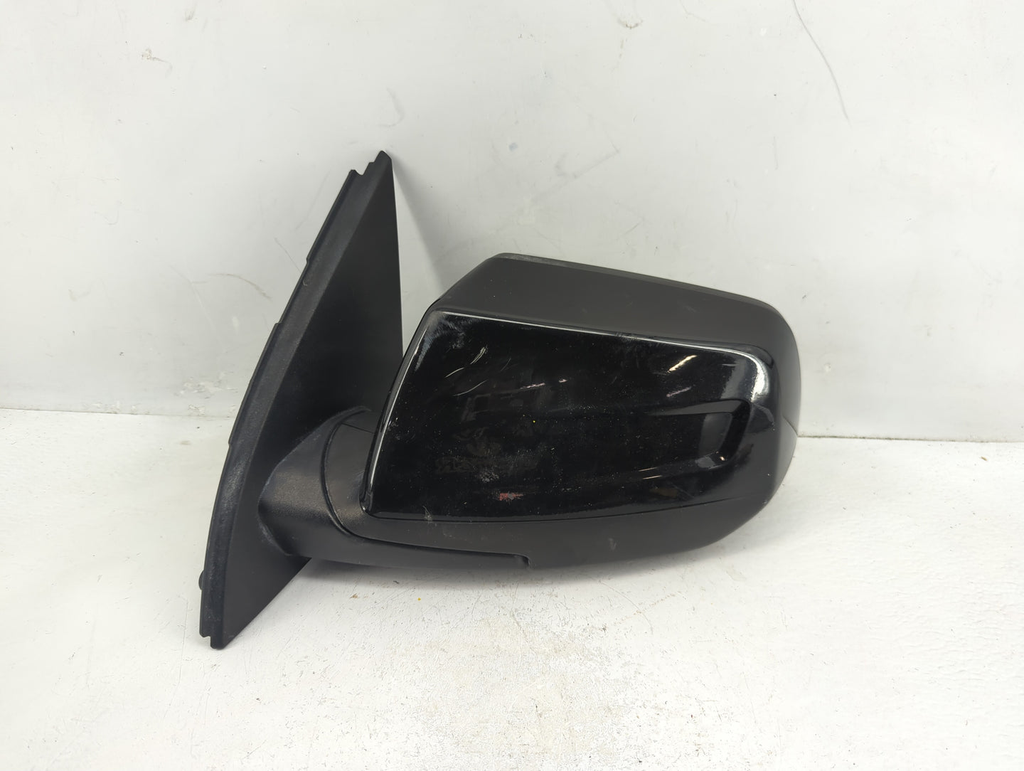 2017-2019 Gmc Acadia Driver Side View Mirror - Left Door Mirror OEM Used - Oemusedautoparts1.com
