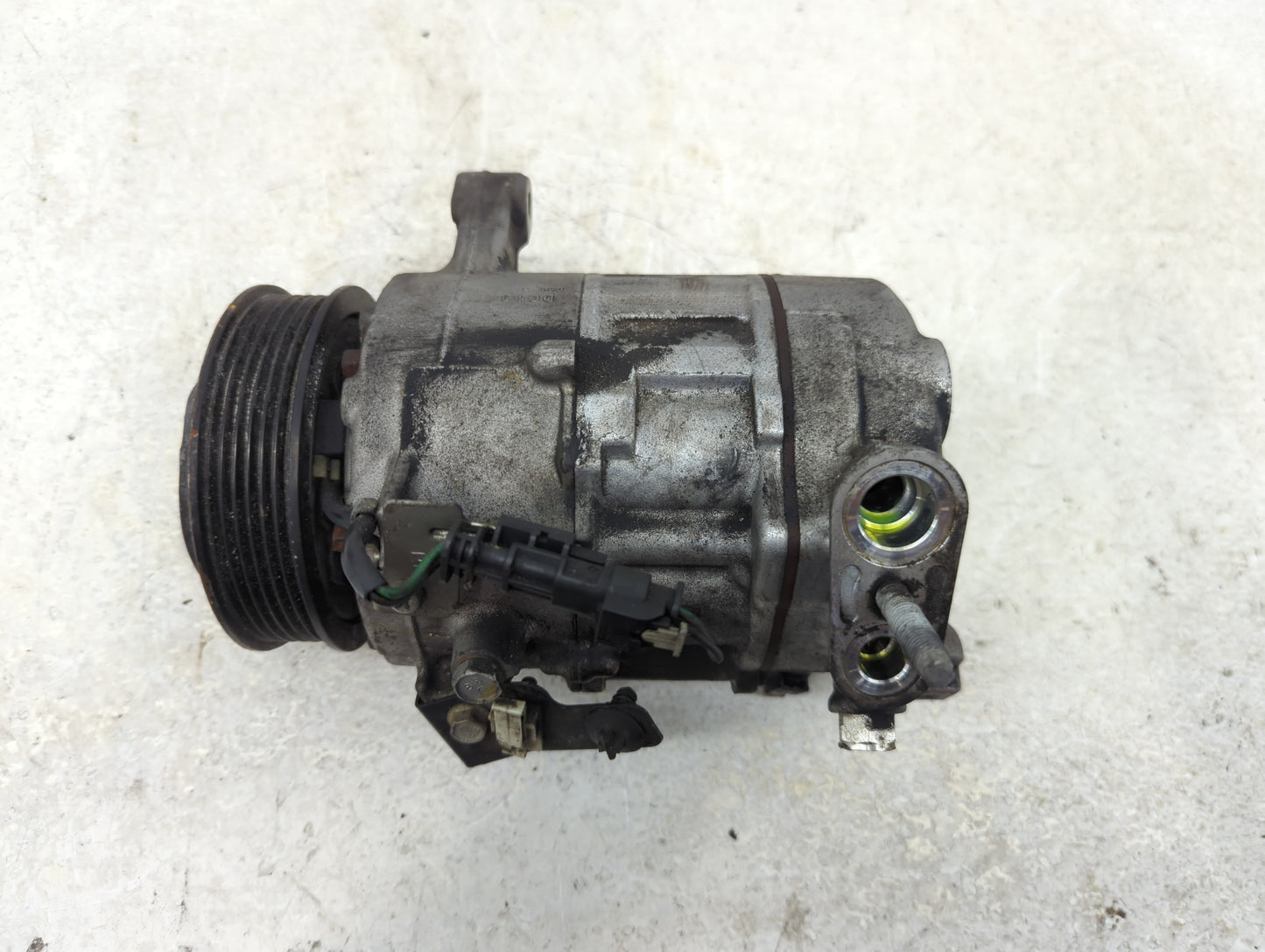 2017-2022 Gmc Acadia Air Conditioning A/c Ac Compressor Oem - Oemusedautoparts1.com
