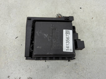 compare product 2018-2019 Gmc Acadia Fusebox Fuse Box Panel Relay Module P/N:84155665 Fits Fits 2018 2019 OEM Used Auto Parts