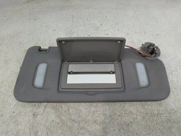 2017-2019 Gmc Acadia Sun Visor Shade Replacement Passenger Right Mirror Fits Fits 2017 2018 2019 OEM Used Auto Parts - Oemus