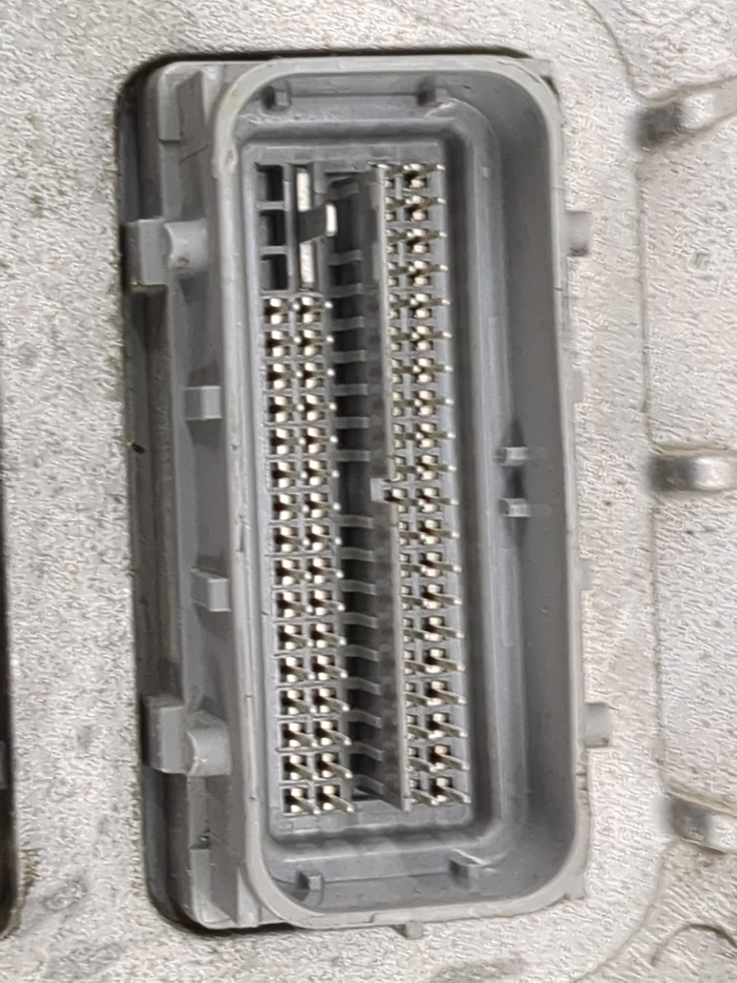 2017-2022 Gmc Acadia PCM Engine Control Computer ECU ECM PCU OEM P/N:039045703 12687483 Fits OEM Used Auto Parts - Oemusedau