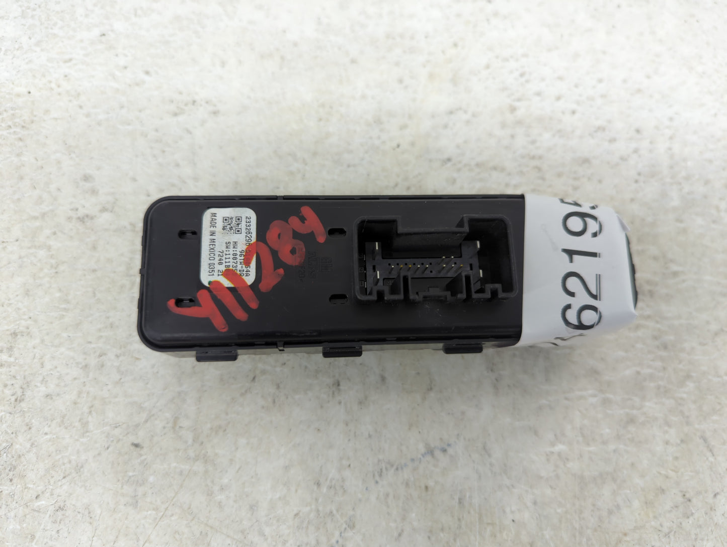 2017-2019 Gmc Acadia Master Power Window Switch Replacement Driver Side Left P/N:23326296 Fits Fits 2017 2018 2019 2020 OEM 