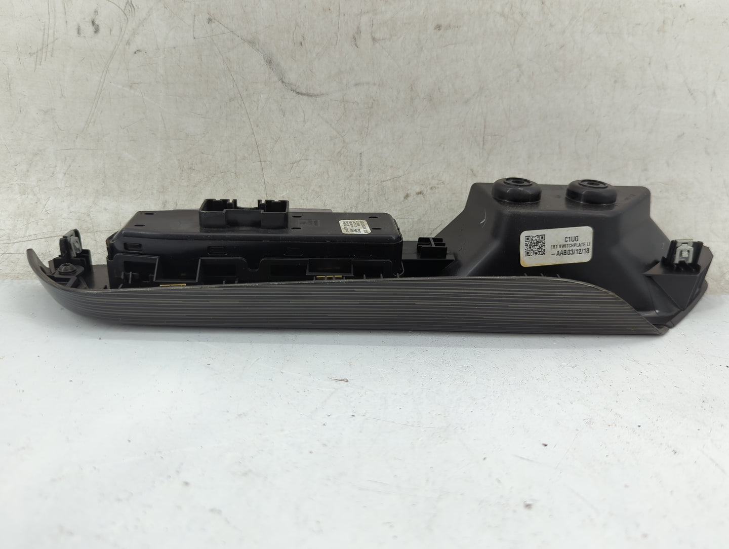 2017-2019 Gmc Acadia Master Power Window Switch Replacement Driver Side Left P/N:23326296 84512890 Fits OEM Used Auto Parts 
