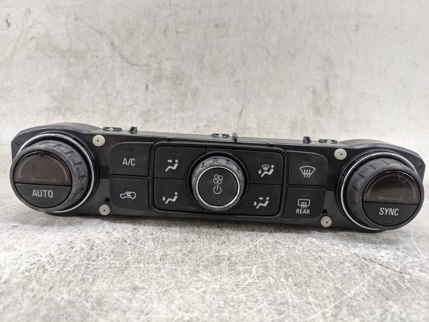 2017-2022 Gmc Acadia Climate Control Module Temperature AC/Heater Replacement P/N:737020000000000X 815372982 Fits OEM Used A