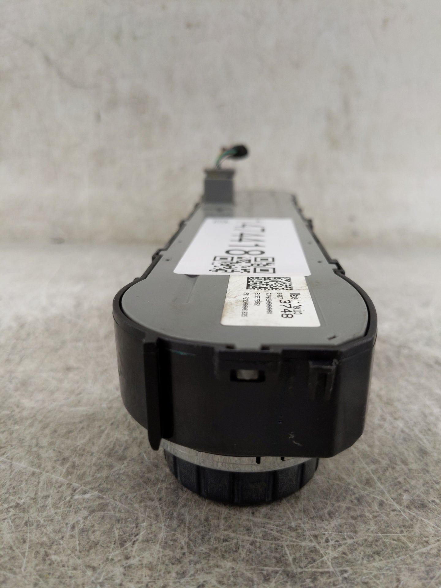 2017-2022 Gmc Acadia Climate Control Module Temperature AC/Heater Replacement P/N:737020000000000X 815372982 Fits OEM Used A