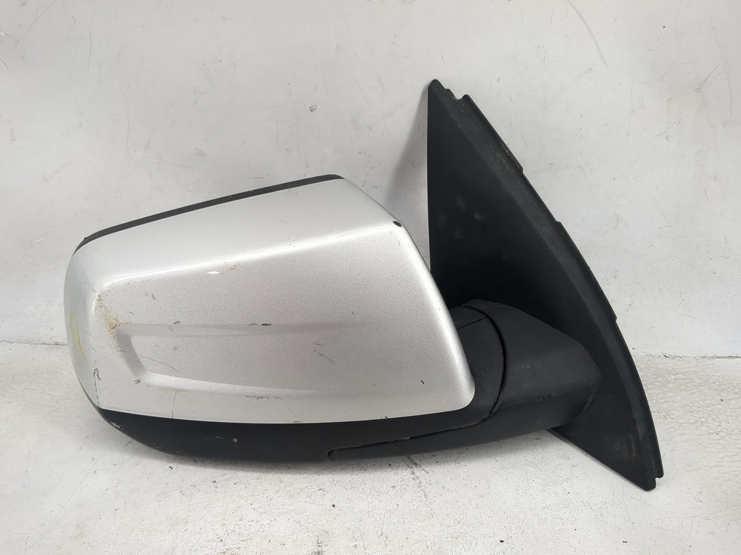 2017-2019 Gmc Acadia Passenger Side View Mirror - Right Door Mirror OEM Used - Oemusedautoparts1.com
