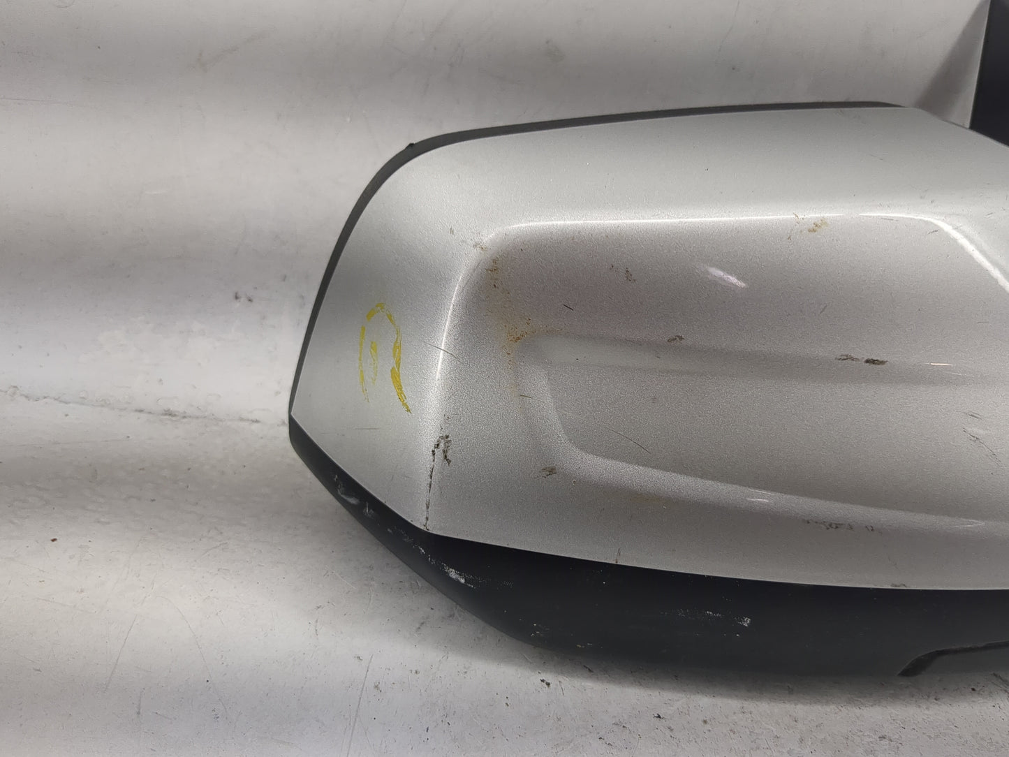 2017-2019 Gmc Acadia Passenger Side View Mirror - Right Door Mirror OEM Used - Oemusedautoparts1.com
