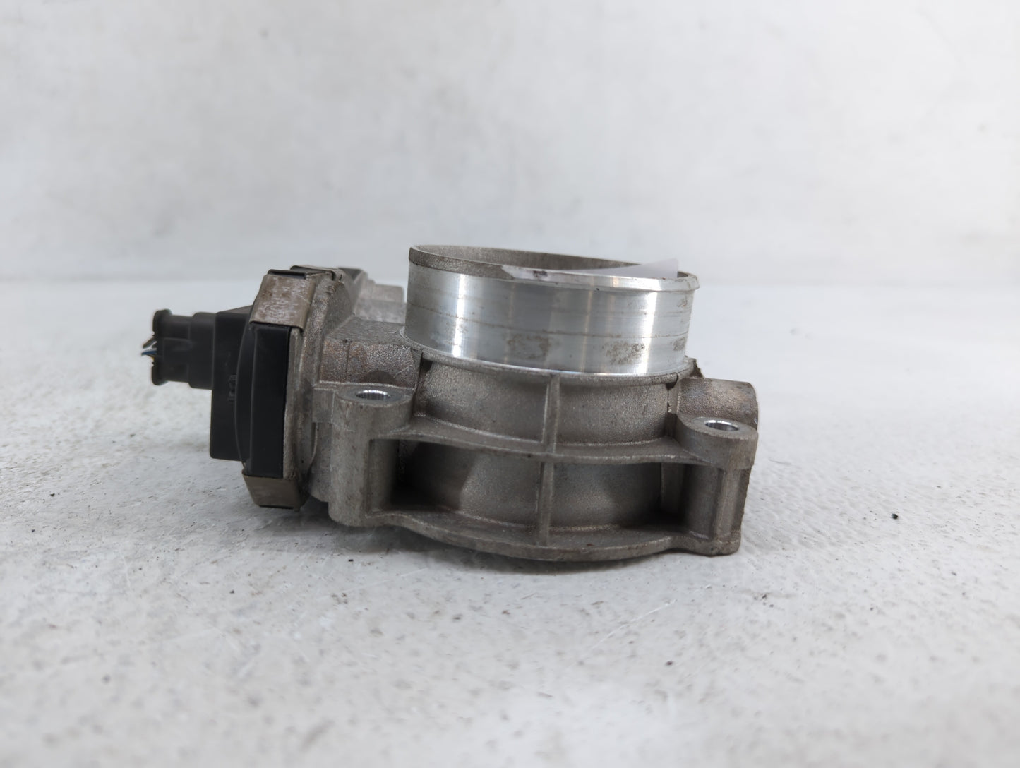 2017-2018 Gmc Acadia Throttle Body P/N:12676296AA 12671014, 12648414, 1267 1014 Fits Fits 2016 2017 2018 2019 OEM Used Auto 
