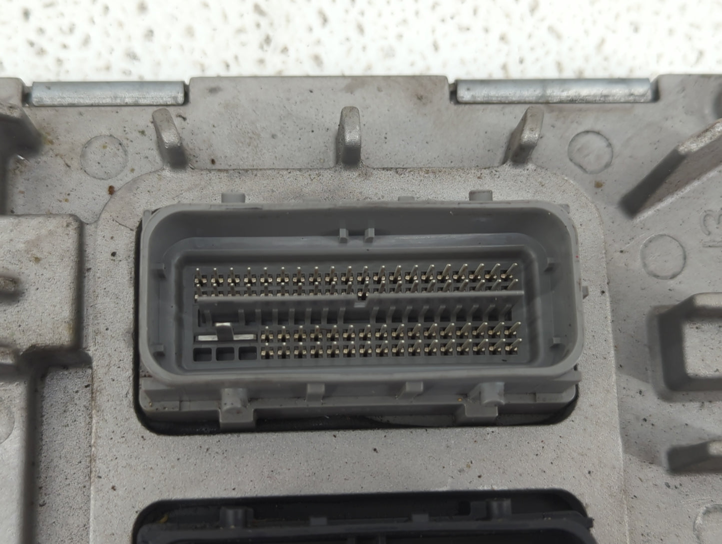 2017-2022 Gmc Acadia PCM Engine Control Computer ECU ECM PCU OEM P/N:12683348 12687483 Fits OEM Used Auto Parts - Oemusedaut