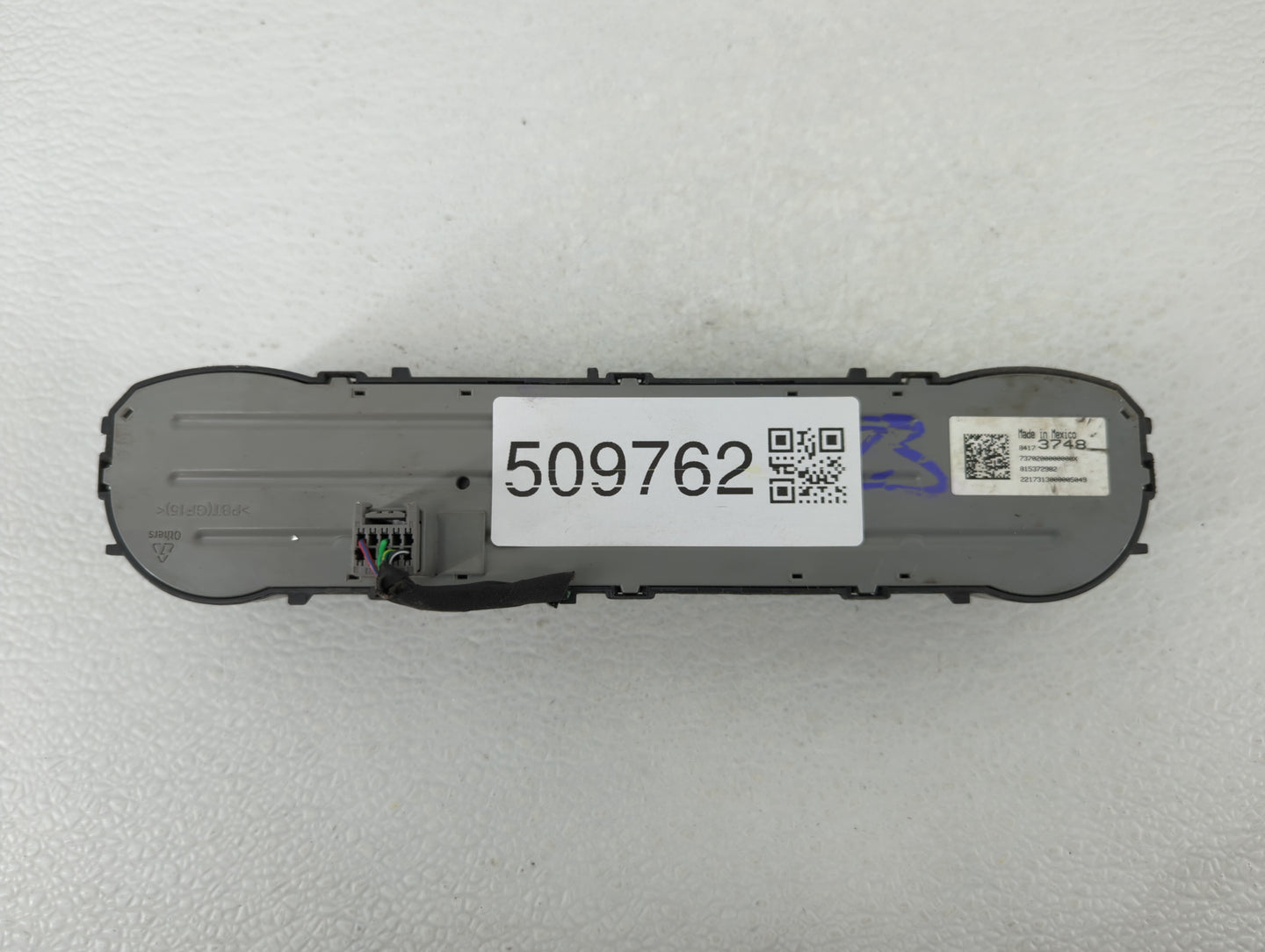 2018-2019 Gmc Acadia Radio Control Panel - Oemusedautoparts1.com