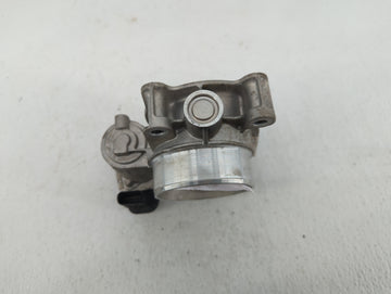 2017-2021 Gmc Acadia Throttle Body P/N:12670839AA Fits Fits 2016 2017 2018 2019 2020 2021 2022 OEM Used Auto Parts