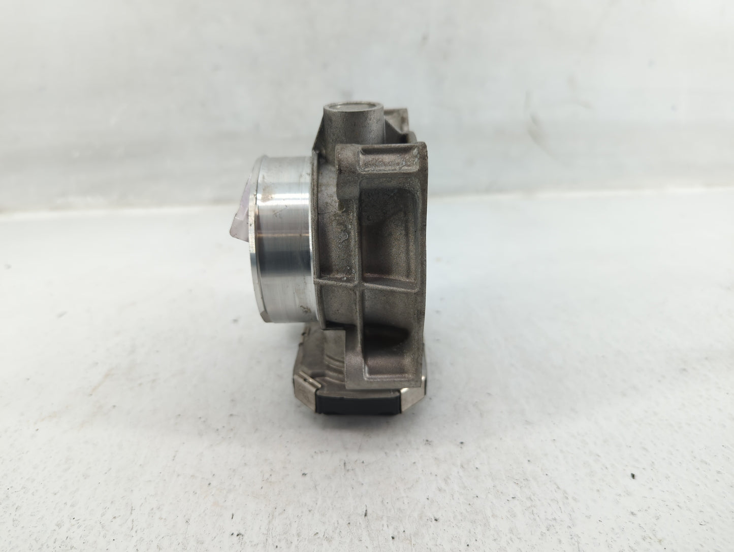 2017-2021 Gmc Acadia Throttle Body P/N:12670839AA Fits Fits 2016 2017 2018 2019 2020 2021 2022 OEM Used Auto Parts - Oemused