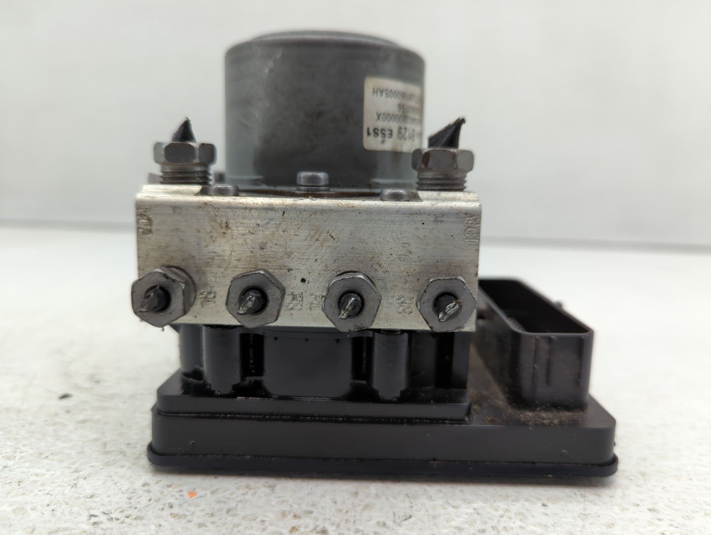 2018 Gmc Acadia ABS Pump Control Module Replacement P/N:84408129 84343141 Fits Fits 2019 2020 OEM Used Auto Parts - Oemuseda