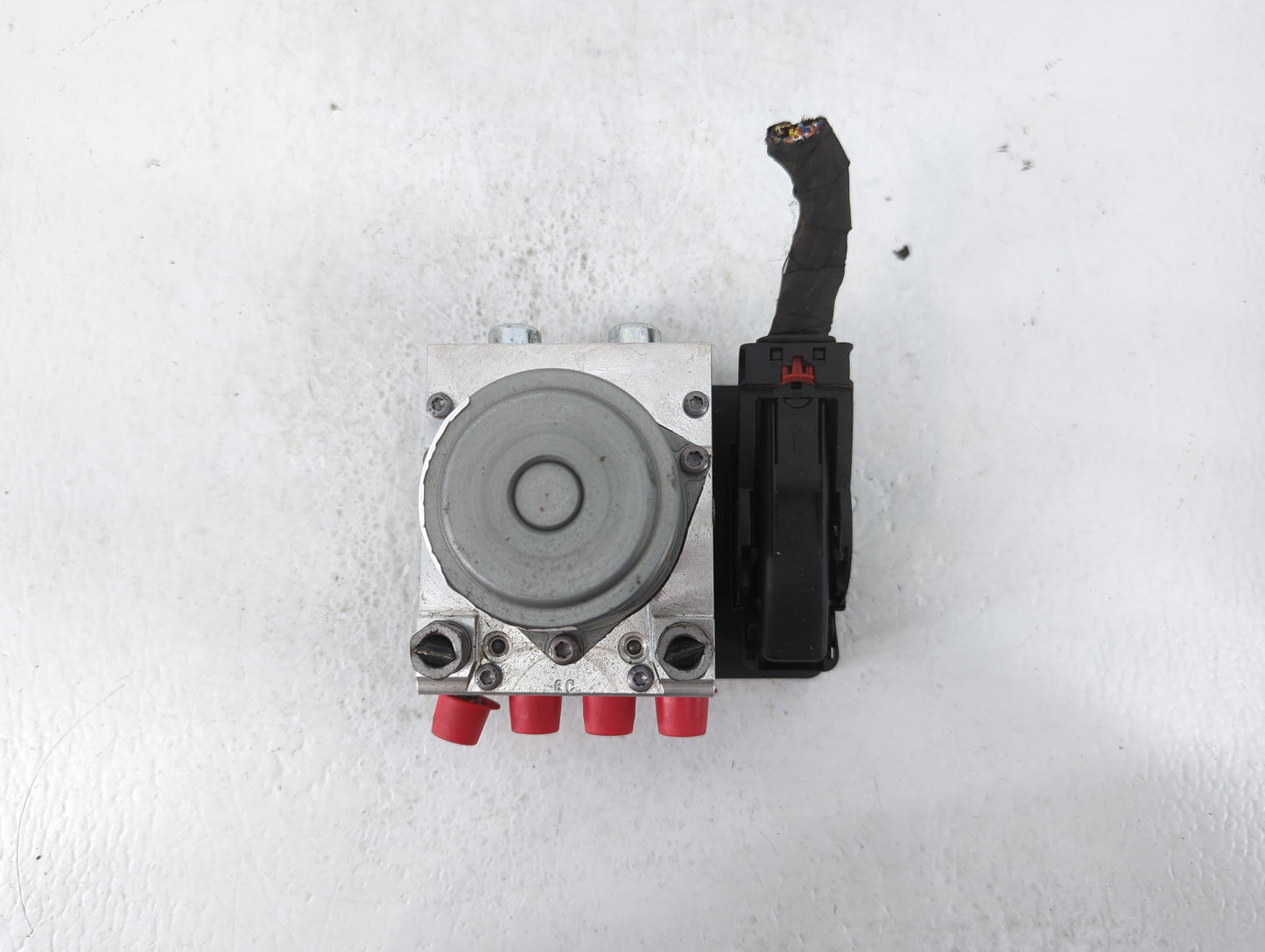 2018 Gmc Acadia ABS Pump Control Module Replacement P/N:84833135 Fits Fits 2019 2020 OEM Used Auto Parts - Oemusedautoparts1