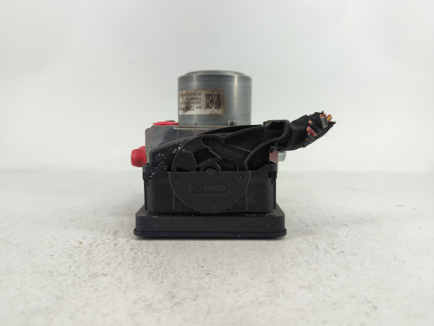 2018 Gmc Acadia ABS Pump Control Module Replacement P/N:84497290 Fits Fits 2019 2020 OEM Used Auto Parts - Oemusedautoparts1