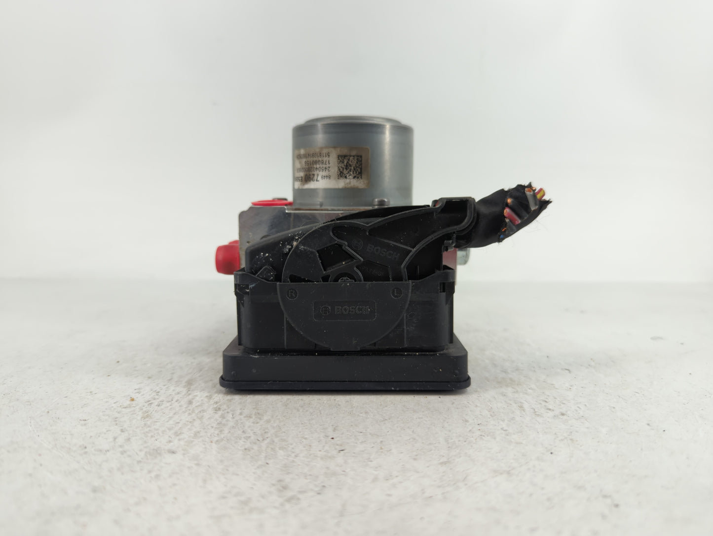 2018 Gmc Acadia ABS Pump Control Module Replacement P/N:84497290 Fits Fits 2019 2020 OEM Used Auto Parts - Oemusedautoparts1