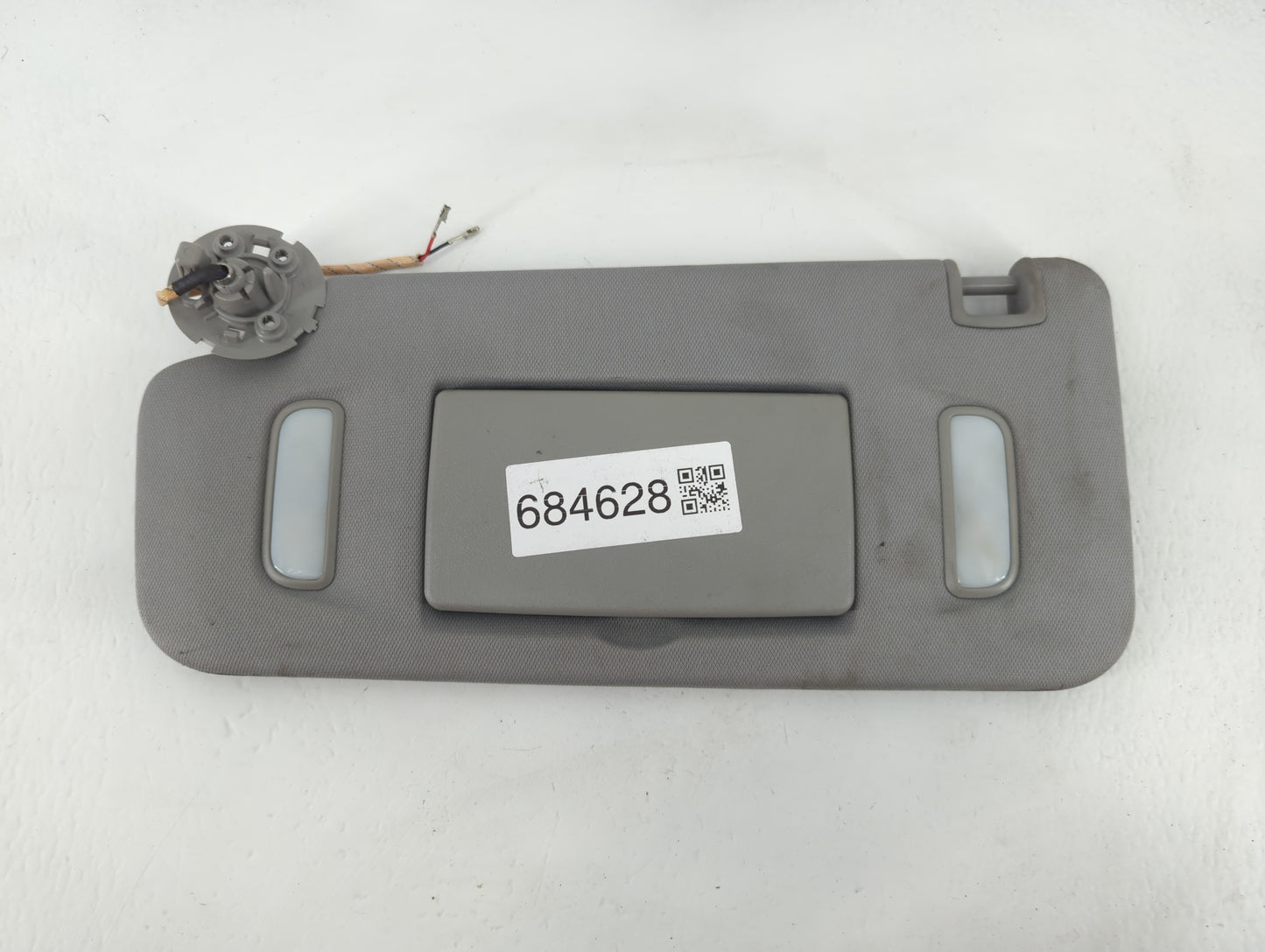 2017-2019 Gmc Acadia Sun Visor Shade Replacement Driver Left Mirror Fits Fits 2017 2018 2019 OEM Used Auto Parts - Oemusedau