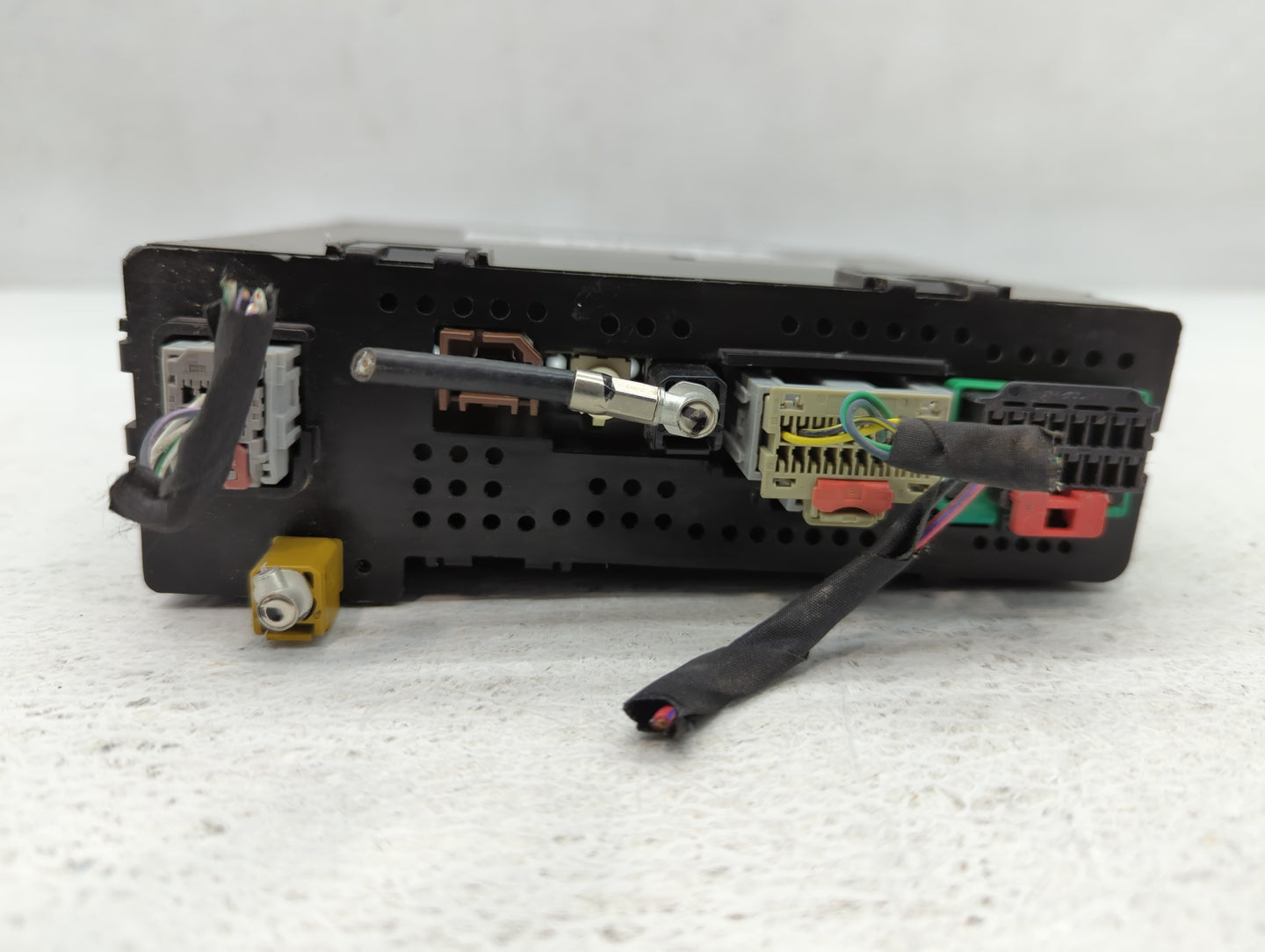 2018-2019 Gmc Acadia Am Fm Cd Player Radio Receiver - Oemusedautoparts1.com