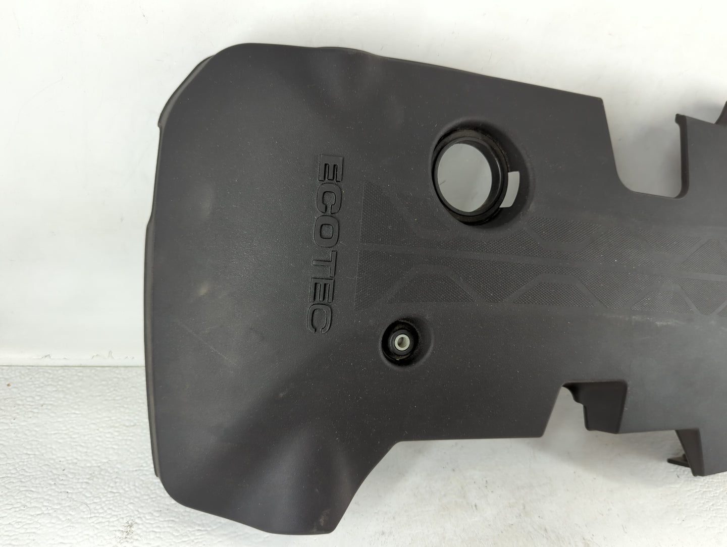 2018 Gmc Acadia Engine Cover - Oemusedautoparts1.com