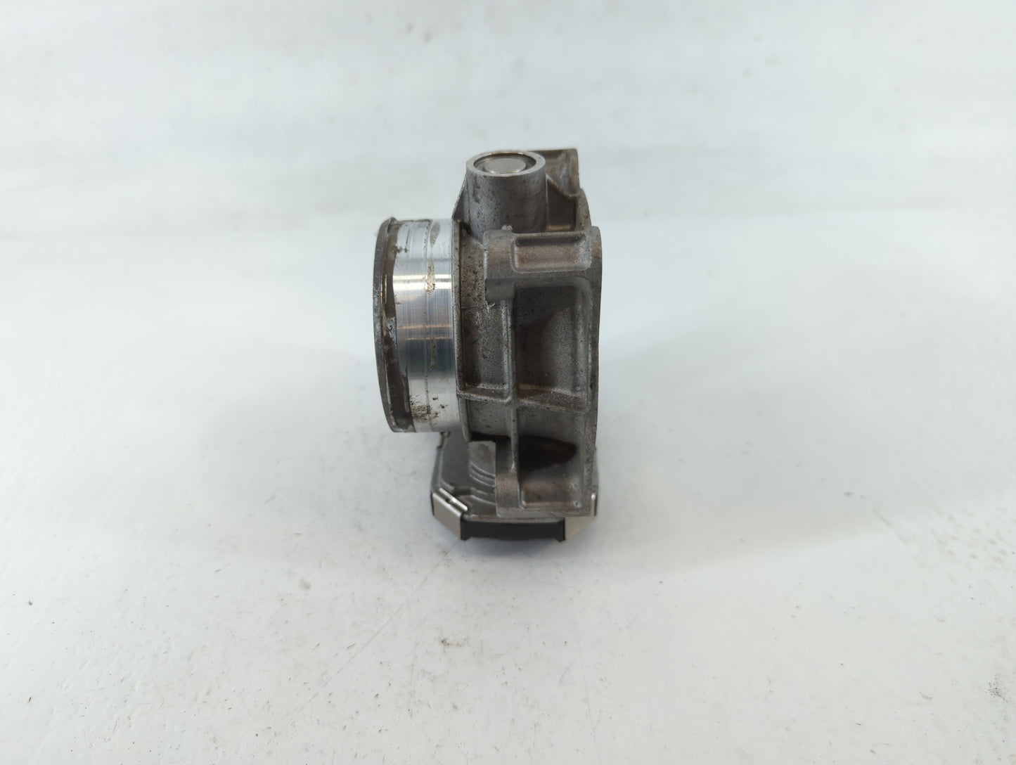 2017-2021 Gmc Acadia Throttle Body P/N:12670839AA Fits Fits 2016 2017 2018 2019 2020 2021 2022 OEM Used Auto Parts - Oemused