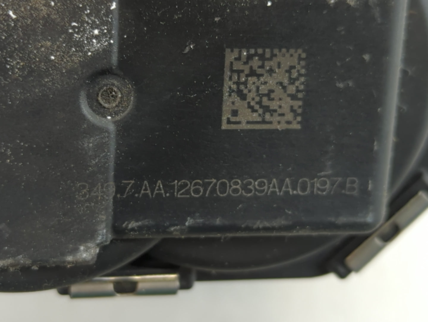 2017-2021 Gmc Acadia Throttle Body P/N:12670839AA Fits Fits 2016 2017 2018 2019 2020 2021 2022 OEM Used Auto Parts - Oemused